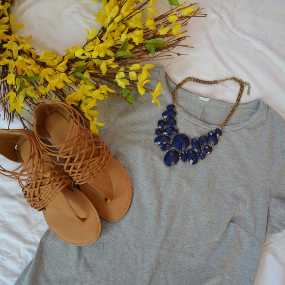 Old Navy Dresses & Skirts - Heather Grey Fitted T-shirt Dress